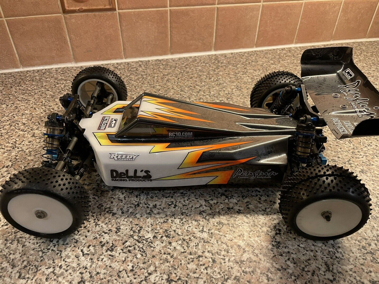 Penguin Associated B74 B74.2 B74.1 SLAYER body shell lexan buggy
